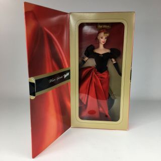 Vintage 1998 Avon Special Edition Winter Splendor Barbie Doll By Mattel 19357