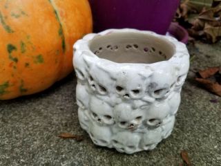 Rare Pottery Barn Halloween Stacked Skulls Candle Holder Hurricane Bone Yard