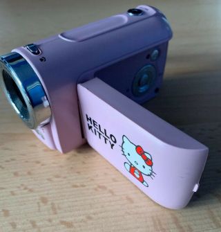 Hello Kitty 1.  5 - inch Compact Digital Handheld Video Camera Pink RARE 3