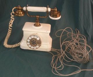 Vintage/antique L.  M.  Ericsson Enamel Telephone Stockholm Sweden For Repair/parts