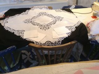 Vintage White Cotton Tablecloth & 4 Napkins Flower Embroidery Tape Lace