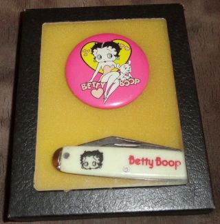 Rare Vintage Betty Boop Pocket Knife And Lg Pin In Aq Glass Display Box