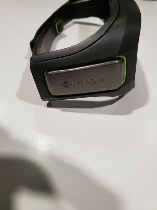 Nvidia 3d Vision 2 Kit V2 Glasses,  extra V1 Glasses,  and an Emitter Rare 2