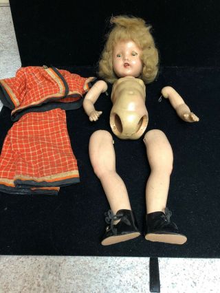 Vintage Composition Doll That Needs Restrung (sh2)