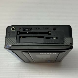 AIWA Bass Stereo Cassette Player HS - G360 - RARE 3