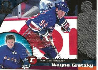 Ultra Rare Wayne Gretzky 1998 Pacific Omega 156 " Toronto Spring Expo " Stamp