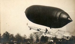 Antique 1908 Rppc Postcard Charles Stroebel Airship Blimp Piloted Over Crowd