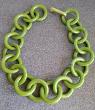 Rare Vintage Green Bakelite Large Link Chain Necklace Choker