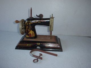Casige 1025 Antique Toy Sewing Machine Germany - British Zone Art Deco Hand Crank