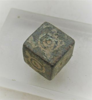 Circa 200 - 300ad Ancient Roman Bronze Cubic Gaming Piece With Ring And Dot Motifs