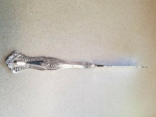 Vintage 1847 Rogers Bros Grape Xs Silverplate Twisted Butter Knife