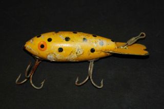 Vintage Bomber Bait Company Fishing Lure 3.  5” Yellow Body With Black Dots U.  S.  A.