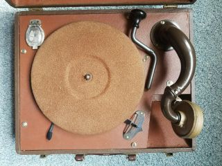 Antique Hand Crank Phonograph