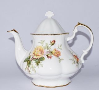 Rare Vintage Paragon Peace Rose Teapot - Large Capacity 1.  2l/5 Cup
