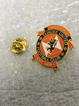 Very Rare & Old Dundee United Fc Supporter Enamel Badge - Scottish League (1)