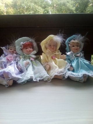 Vintage Miniature Porcelain Bisque Jointed Baby Dolls Sitting Belle 
