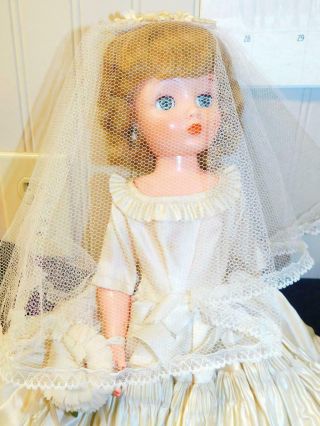 Vintage Horsman 83 Cindy Bride Doll 19 "