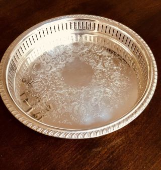 10” Vintage Sheridan Pierced Round Silver Plate Serving Butler Tray