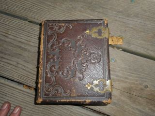 Small Antique Leather Photo Album With 3 Tintypes & 20 Cdv ; Names Hoyt & Miller