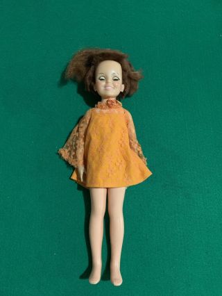 Vintage 1968 Ideal Toy Corp.  Chrissy Growing Hair Doll