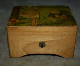 RARE ANTIQUE WOODEN MUSIC BOX W/CHILDREN COLLECTING APPLES IMAGERY - 2 AIRS 2