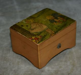 RARE ANTIQUE WOODEN MUSIC BOX W/CHILDREN COLLECTING APPLES IMAGERY - 2 AIRS 3