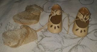 Vintage Ideal Shirley Temple Composition Doll Oil Cloth Shoes $27.  99