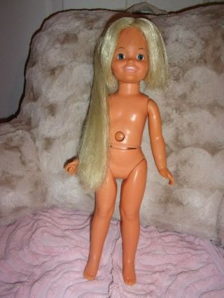 Vintage Ideal Crissy Family Suntan Dina Doll W/ Twist Waist 1970 