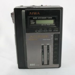 Rare Vintage Aiwa Hs - T70 Am/fm Radio Cassette Player Personal Stereo Presets