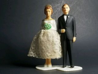 Wedding Cake Topper Vintage Retro 1950 Bride & Groom