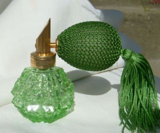 Antique DeVilbiss Green Glass Perfume Atomizer Bottle Czechoslovakia - 2