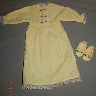 Retired 18” Magic Attic Club Megan Doll Clothes Yellow Night Gown & Slippers