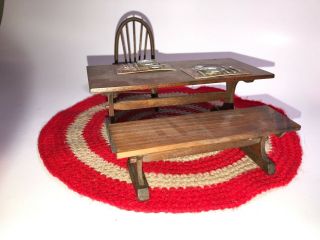 Vtg Vintage Dollhouse Colonial Dining Set Table Bench Chair Rug 2 Place Settings 3