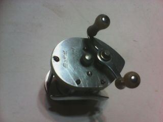 Rare Vintage Recreational Products Bait Cast Fishing Reel Model 300