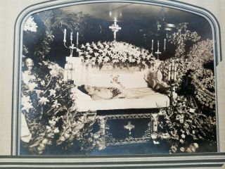 Antique Post Mortem Memorial Mourning Dead Baby Death Cabinet Photo