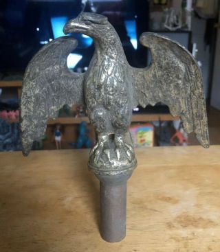 Vintage Antique Metal Bronze Or Brass Figural Eagle Flag Pole Topper Finial 8”