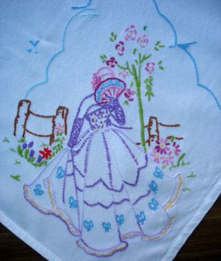 Vintage Hand Embroidered Crinoline Ladies Holding Fans In A Garden Tablecloth