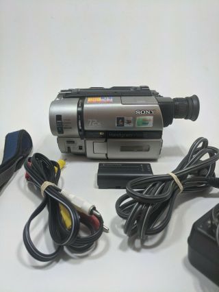 Very Rare Sony Ccd - Trv65 Hi8 8mm Ntsc Camcorder X Ray,  Player.