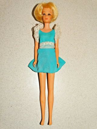 Barbie: Vintage Blonde Hair Happenin 