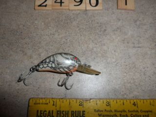 T2490 Vintage Bomber Model A Fishing Lure Screw Tail Good Color