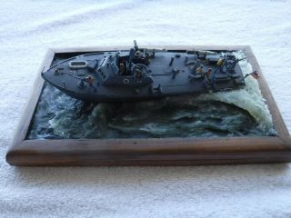 Rare Pt - 211 Torpedo Boat Pro - Built Desk Plastic Model Diorama 1/72 Scale (11 ")