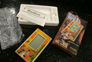 Bronza Rodeo Vintage Electronic Handheld Lcd Video Game And Watch ✨very Rare✨