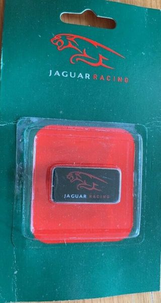 Rare Authentic Jaguar Motorcar Sports Racing Car Formula 1 Enamel Pin Badge