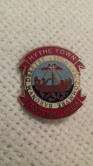 Hythe Town Footbal Club 1990.  S Pin Badge Rare