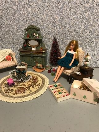 Vintage Topper Dawn Doll/ Sitting Room 