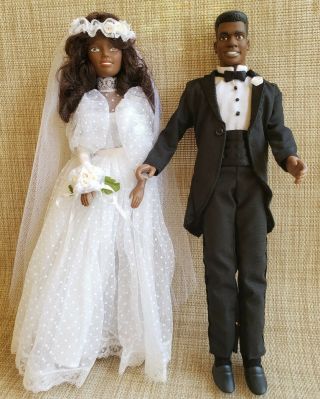 Vintage 1992 Avon African American Bride And Groom 11.  5 " Dolls
