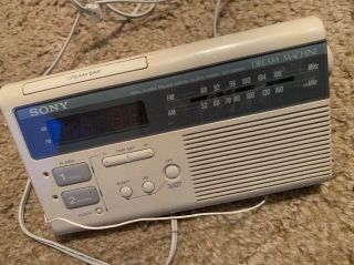 Vintage Sony Dream Machine Dual Alarm Digital Clock Am/fm Radio Icf - C220w