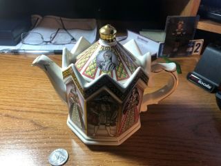 Rare James Sadler Kings & Queens " King Henry The Viii " Teapot Made In England