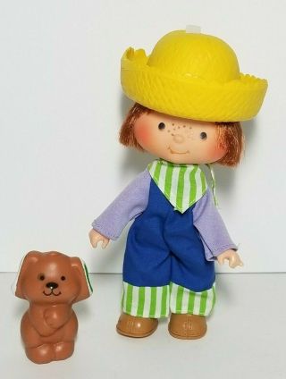 Vintage Strawberry Shortcake Huckleberry Pie With Pet Pupcake Dog,  Attached Hat