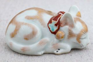 Small Antique Japanese Kutani Sleeping Cat Statue Figurine